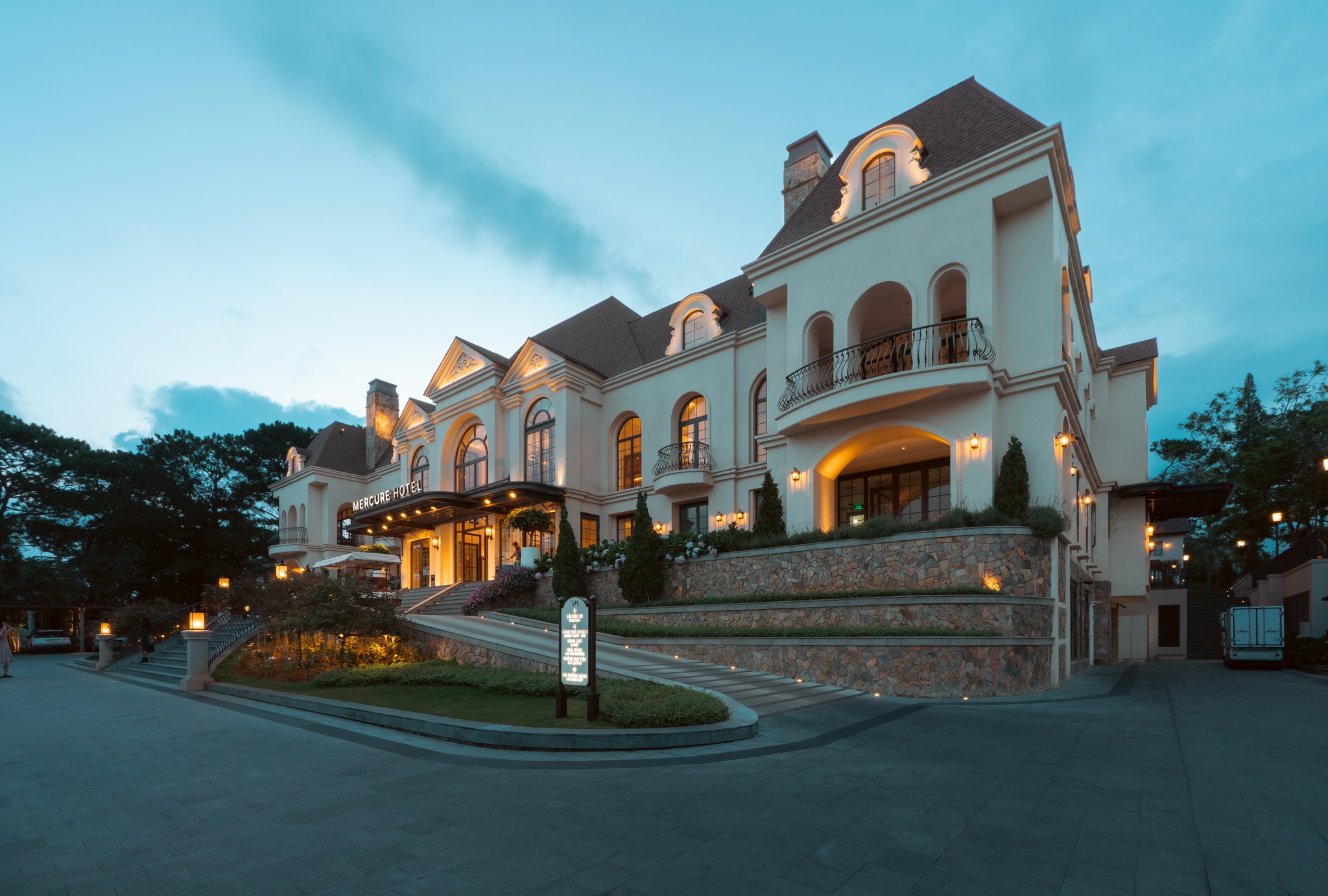 mercure resort dalat